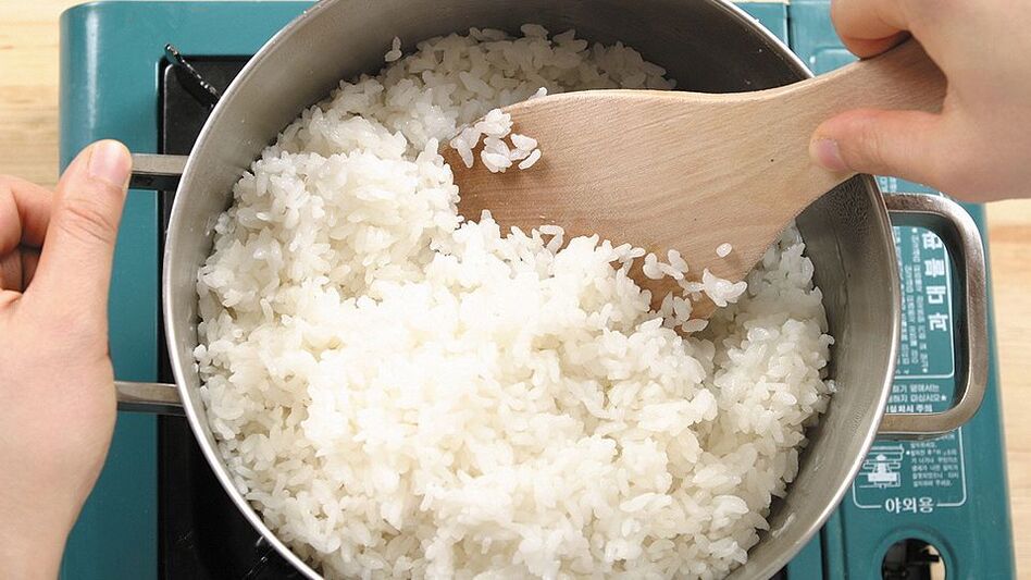 Limpeza o corpo de parasitos con arroz